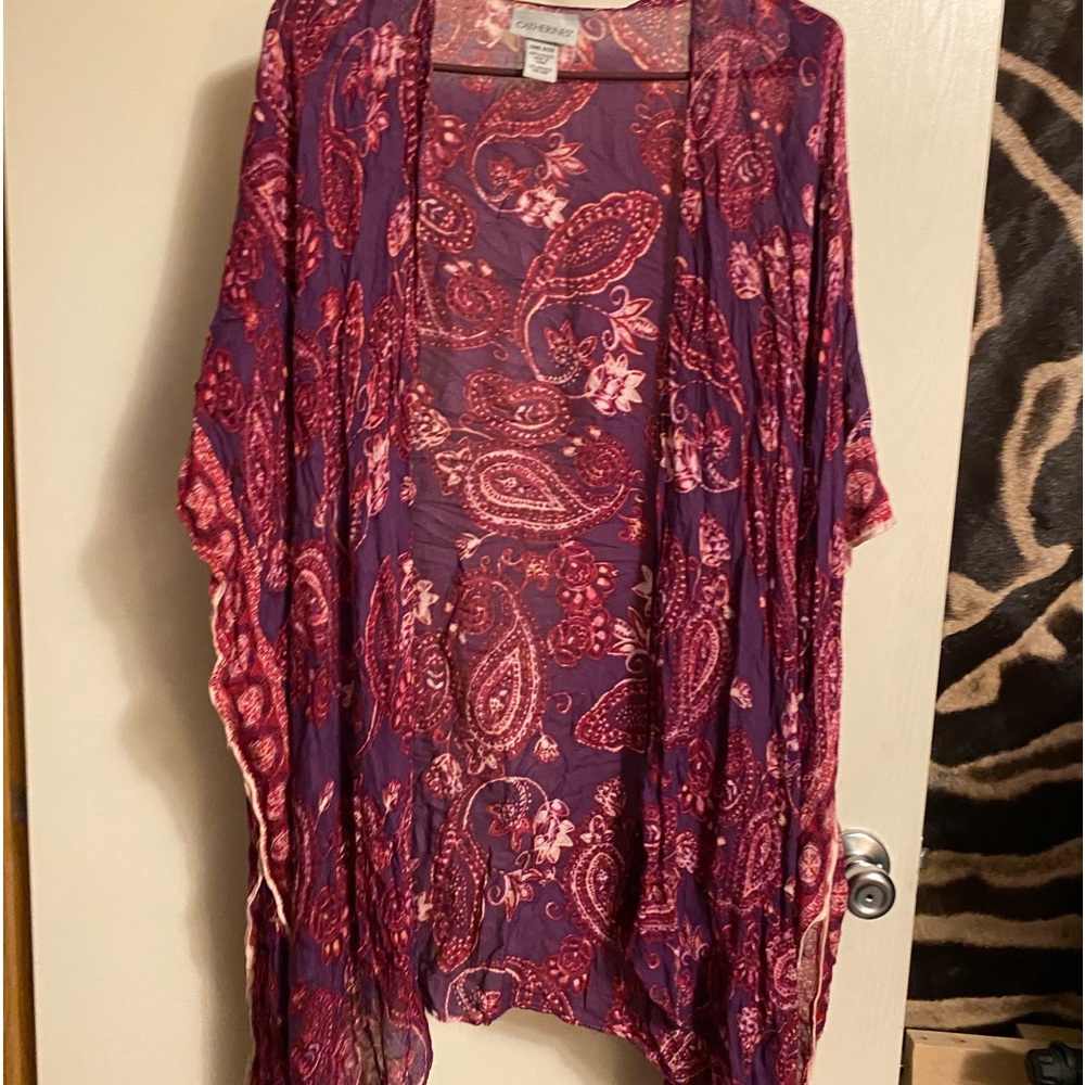 One size. NWOT. Sleeveless shrug. Red and purple paisley